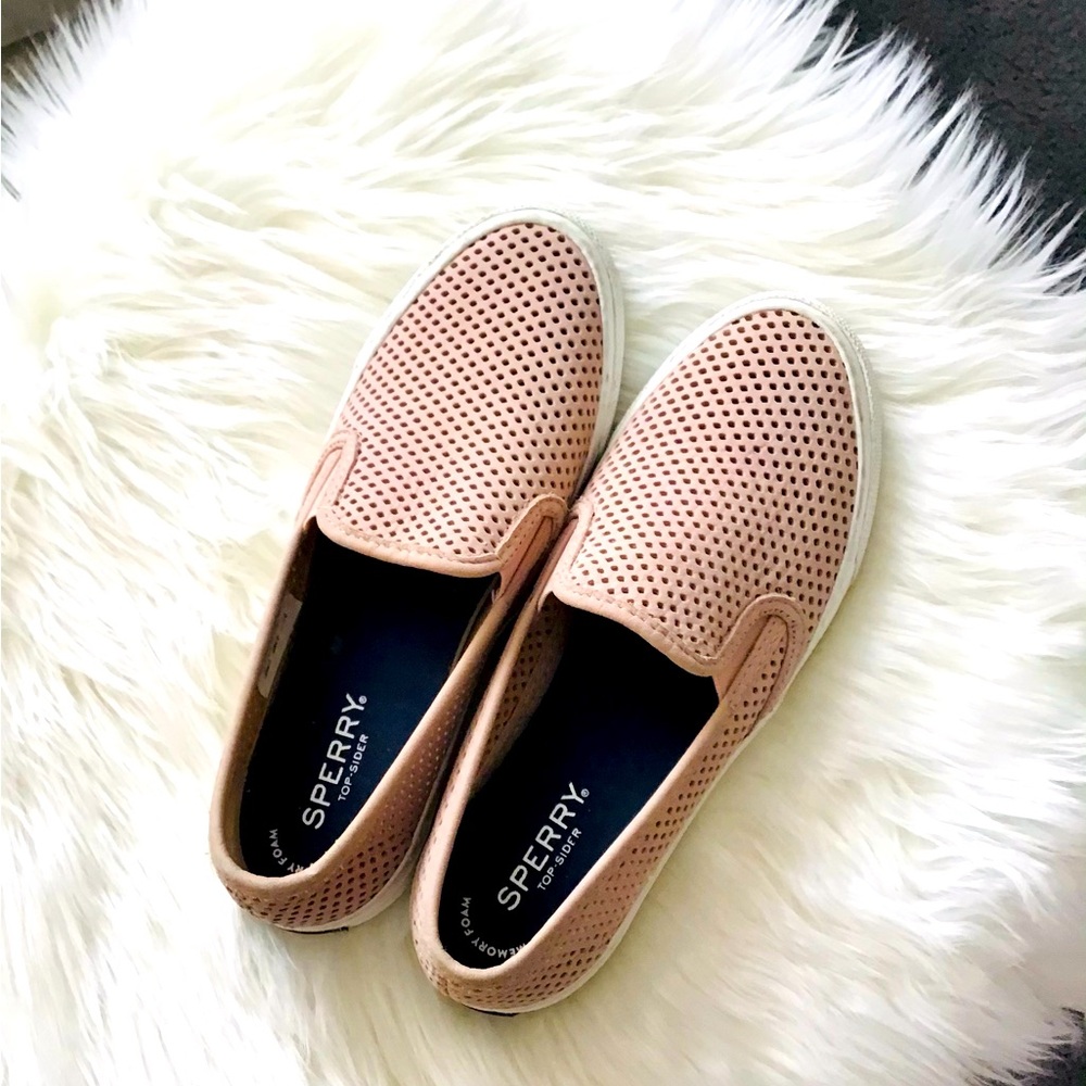 Sperry boat shoes
